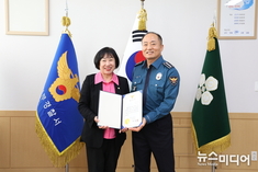 권안나 의원, ‘의정부시 정신건강 위기대응체계 구축’ 공로 의정부경찰서 감사장 수상