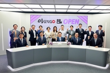 "국회의원 의정활동, 이제 실시간으로 국민에게 직접 고합니다"