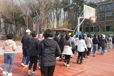 서초구, '슬로우조깅 건강교실' 뜨거운 참여 열기 속 순항